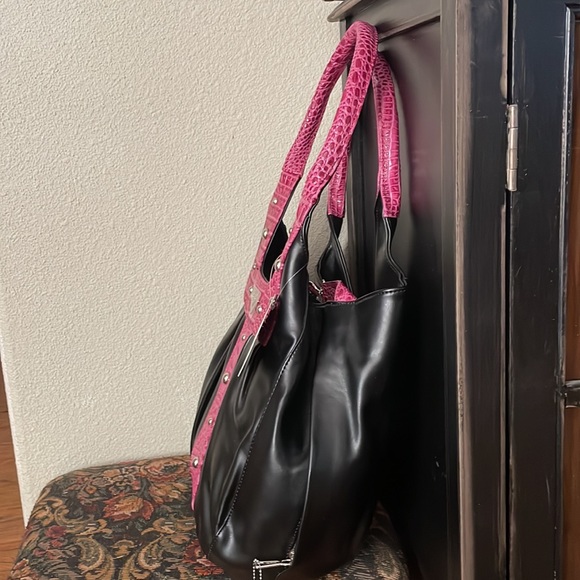 Fashion firearms Anya handbag NWT - Picture 4 of 11